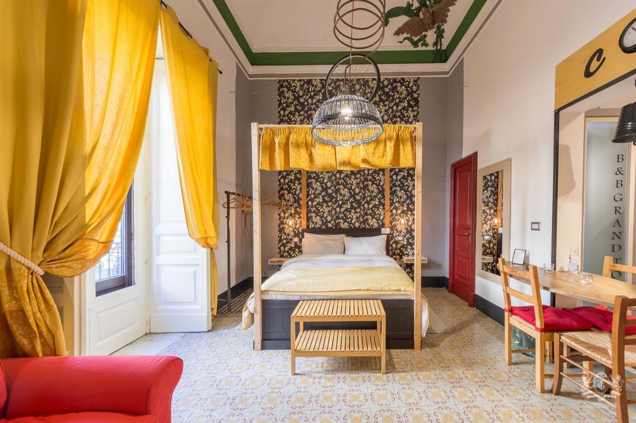 Grand Tour Design Guest House Catania Self Check-In Kültér fotó